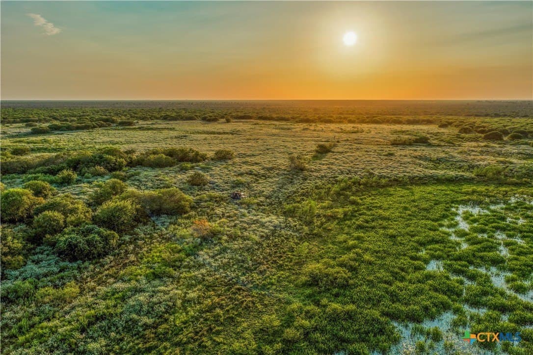 511.51 acres in Refugio County