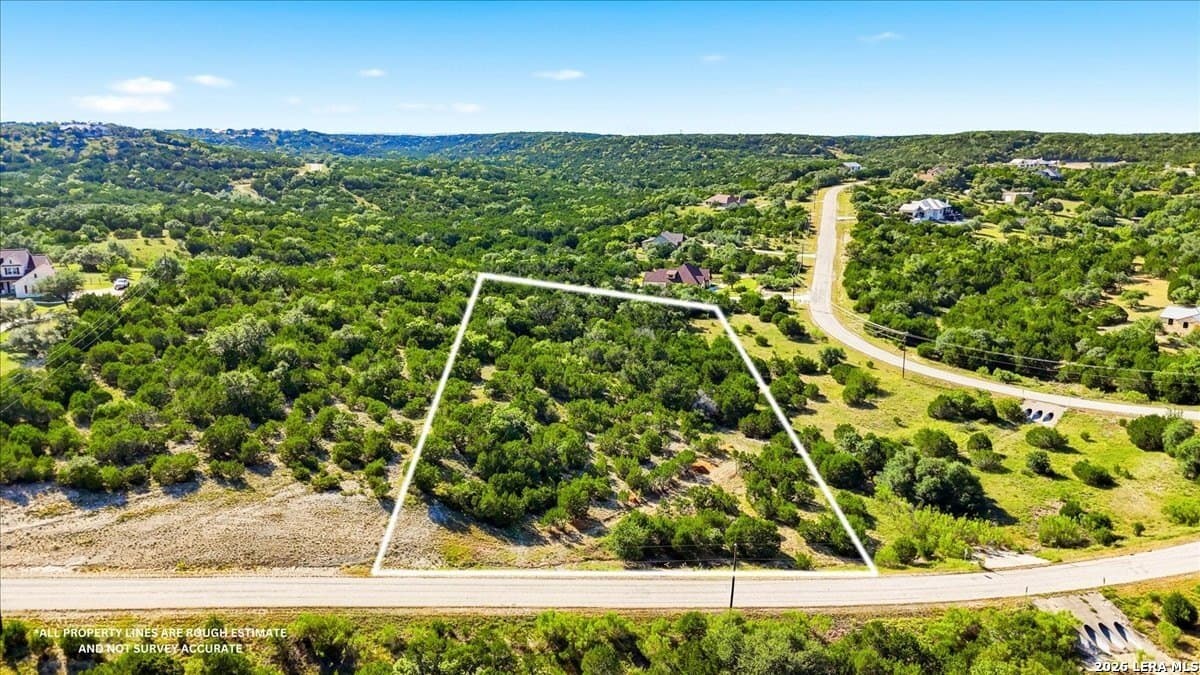 3.04 acres in Comal County