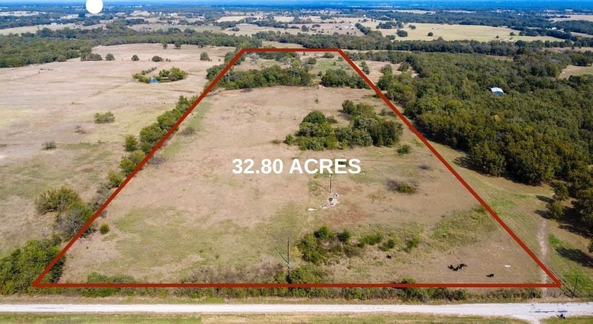 32.8 acres in Wise County