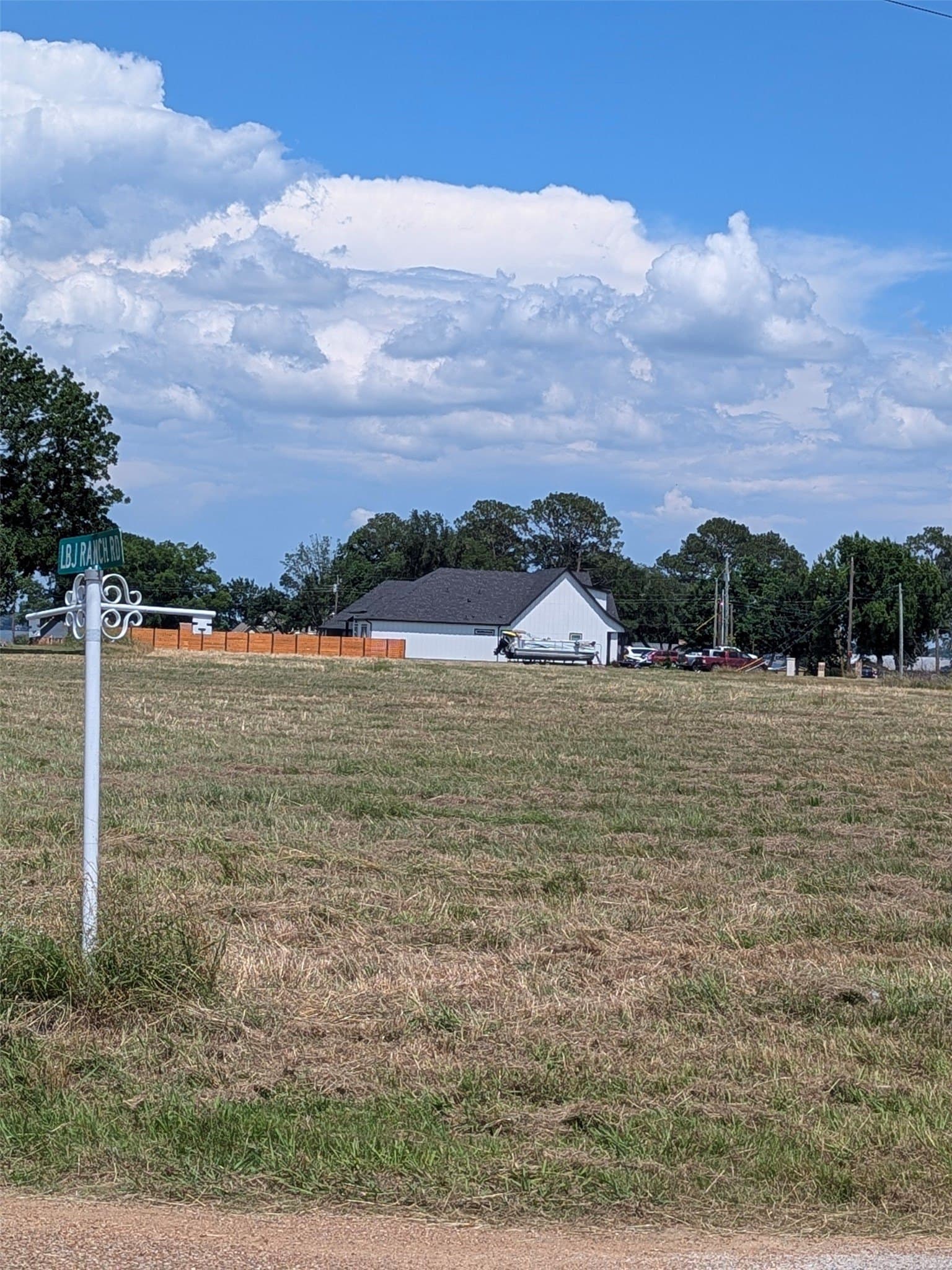 0.34 acres in Henderson County