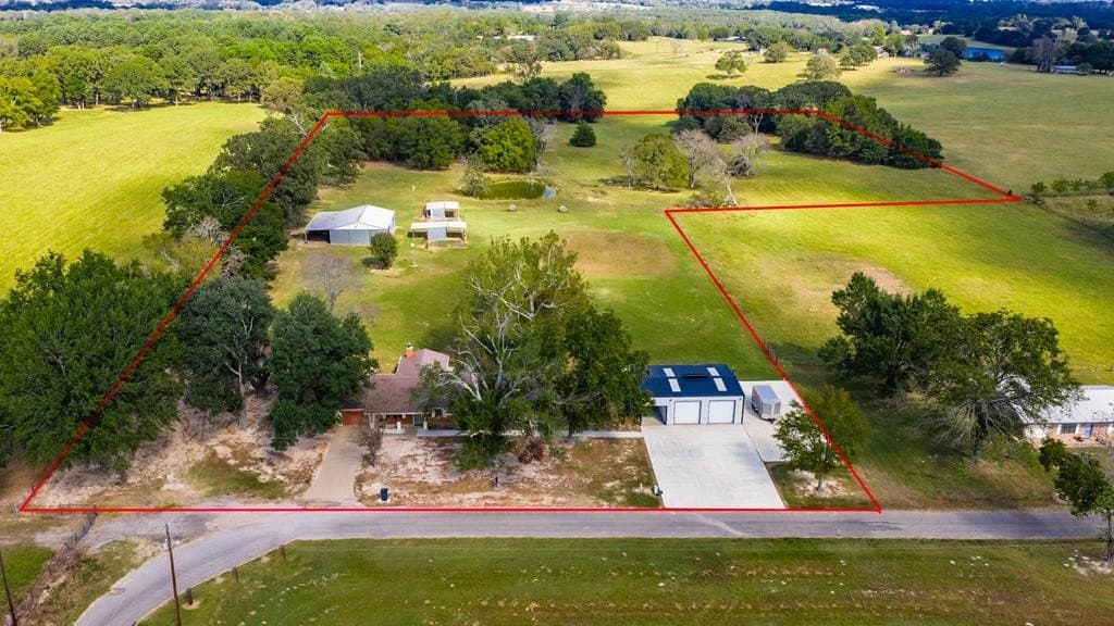 12.16 acres in Henderson County