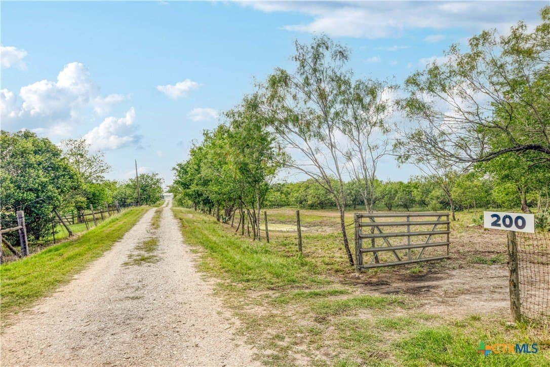 14.92 acres in Caldwell County
