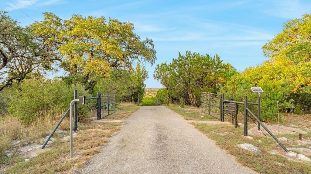 10 acres in Blanco County