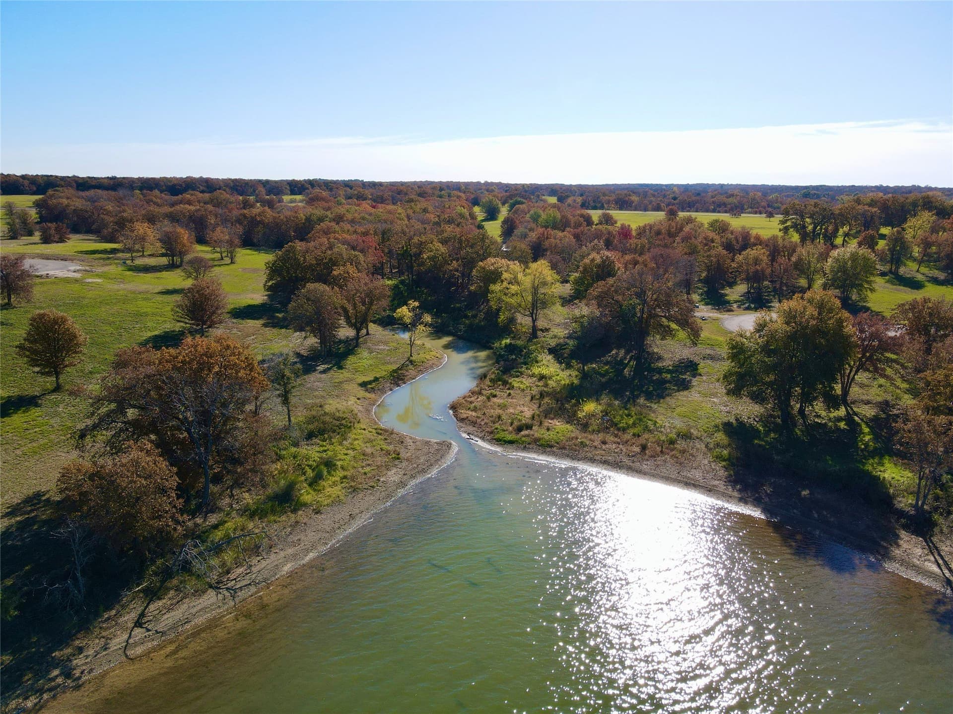 1.44 acres in Navarro County