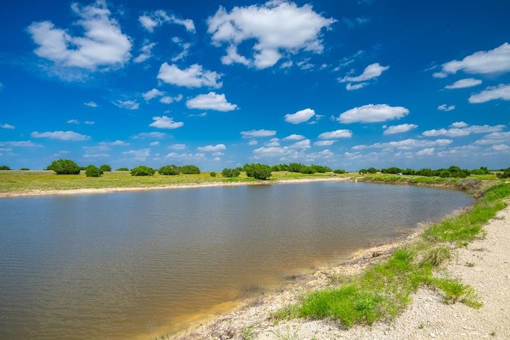 161 acres in Burnet County