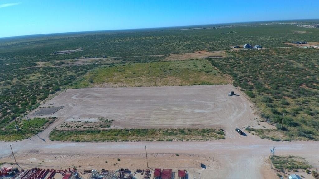 12 acres in Ward County