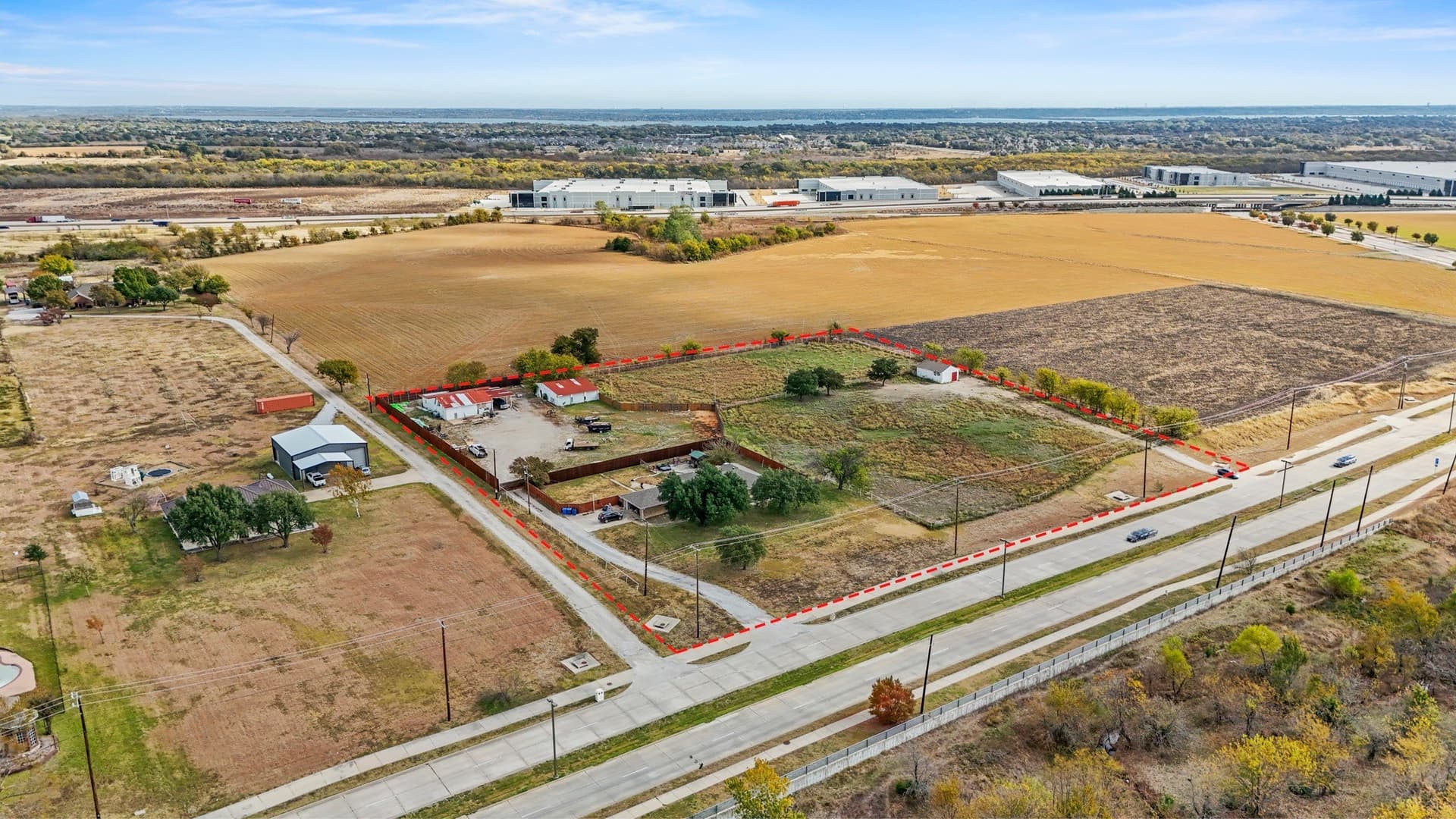 4.65 acres in Dallas County