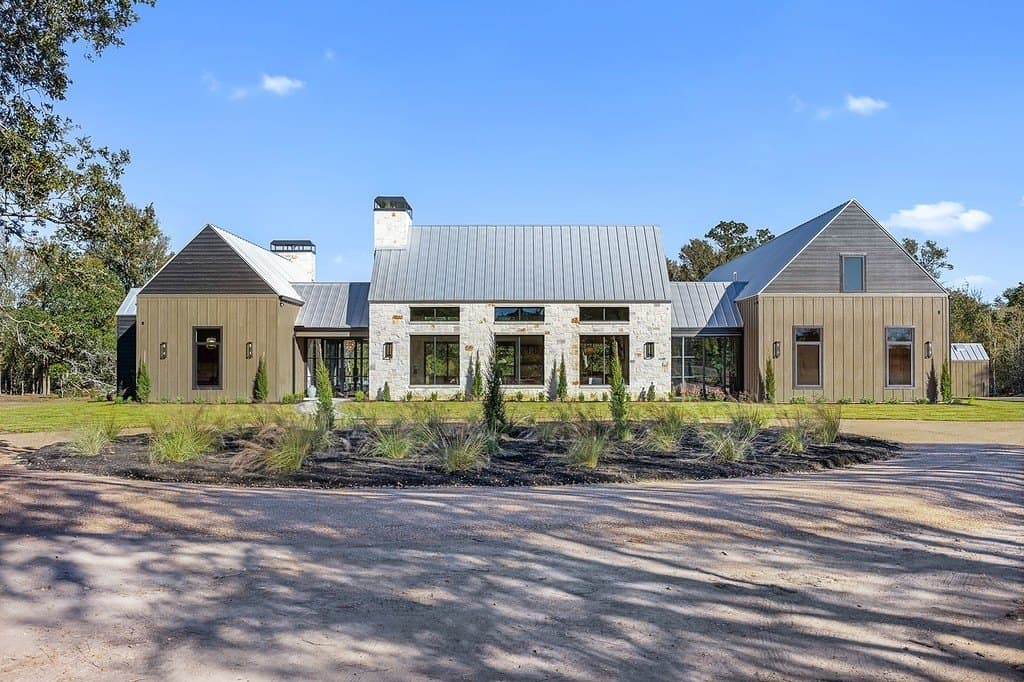 7.6 acres in Fayette County