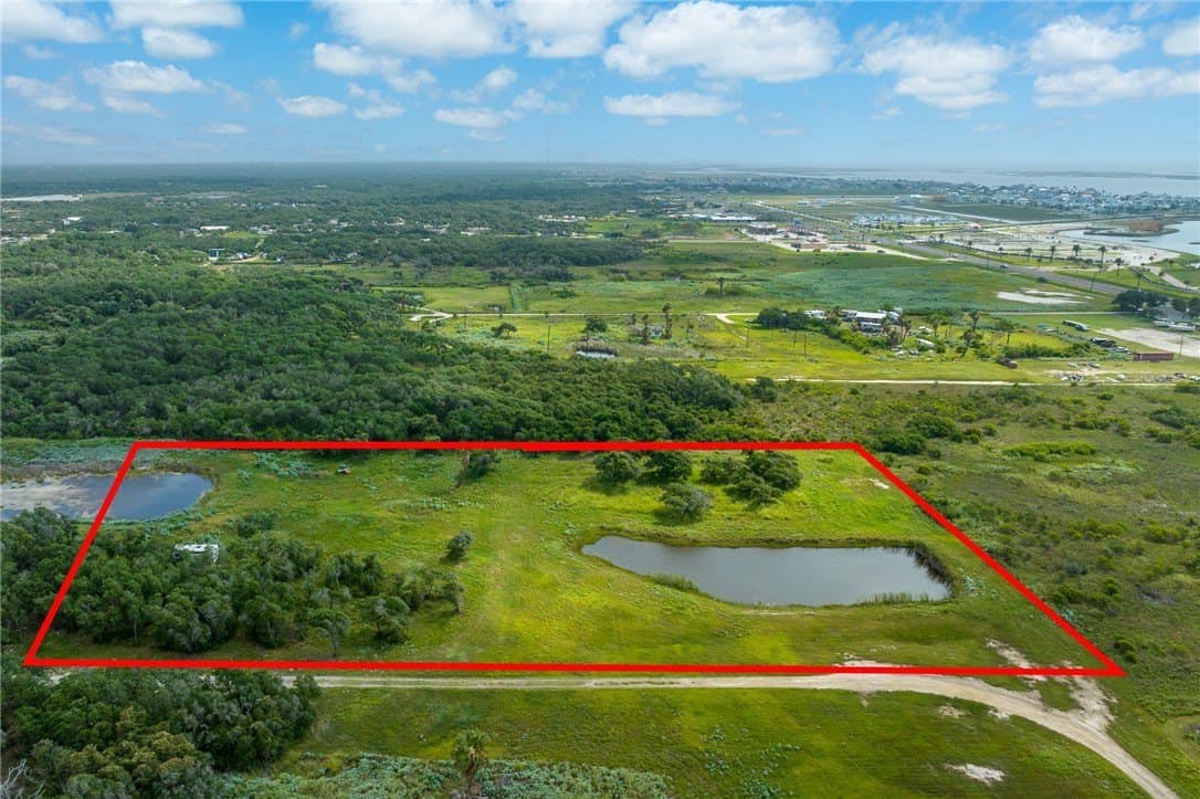 4.29 acres in Aransas County