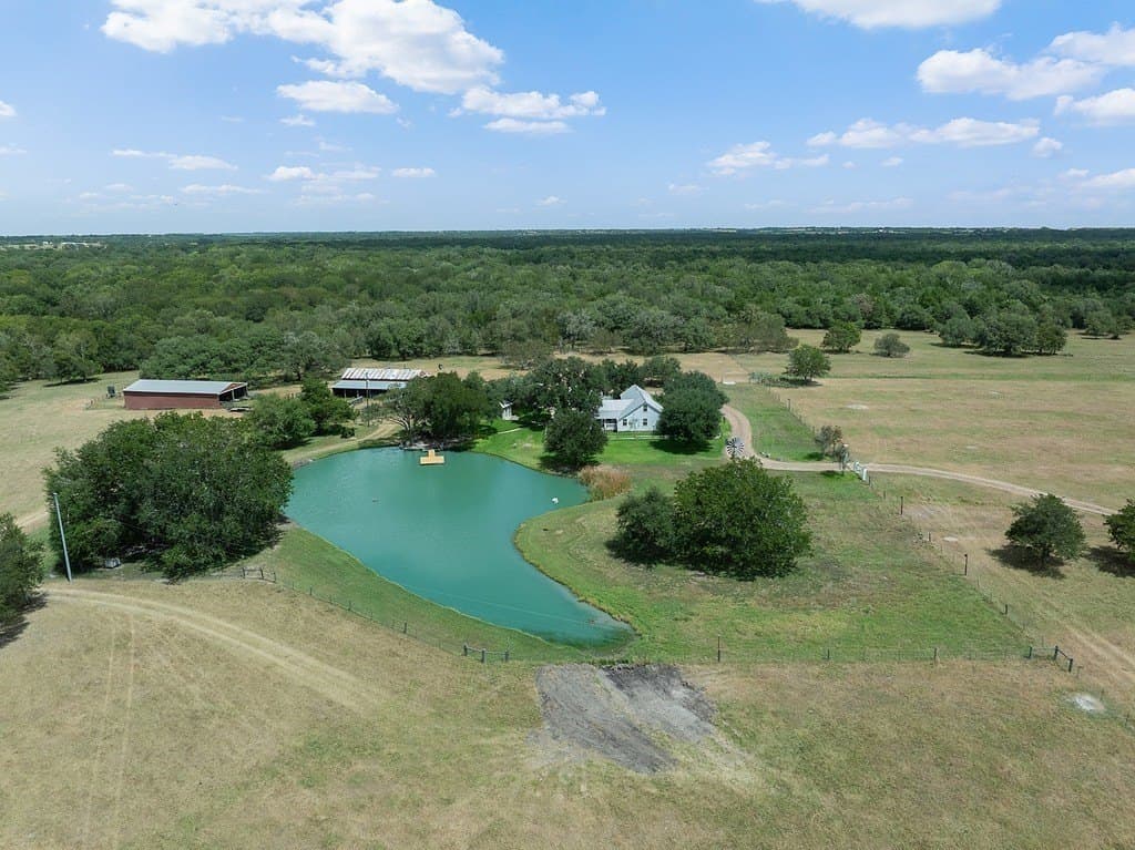 66.42 acres in Fayette County