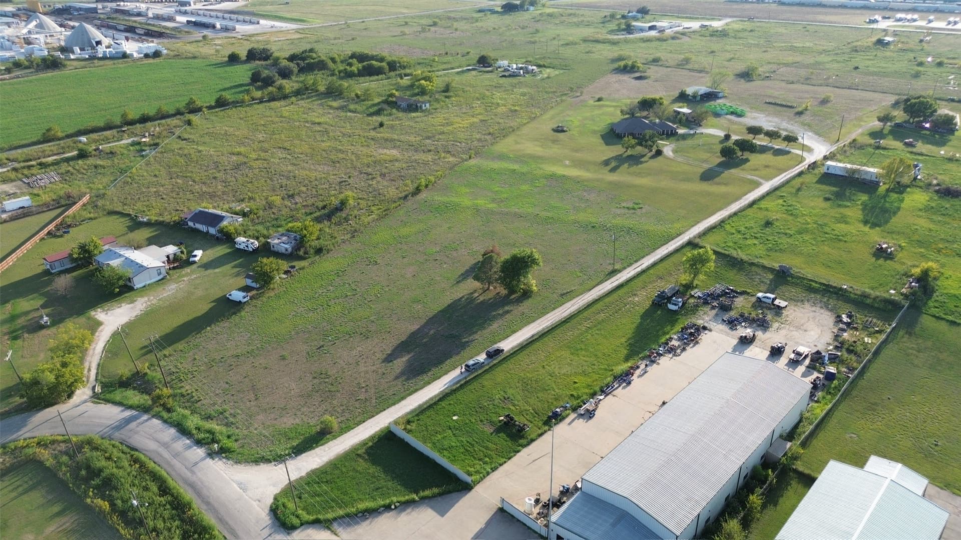 10.1 acres in Johnson County
