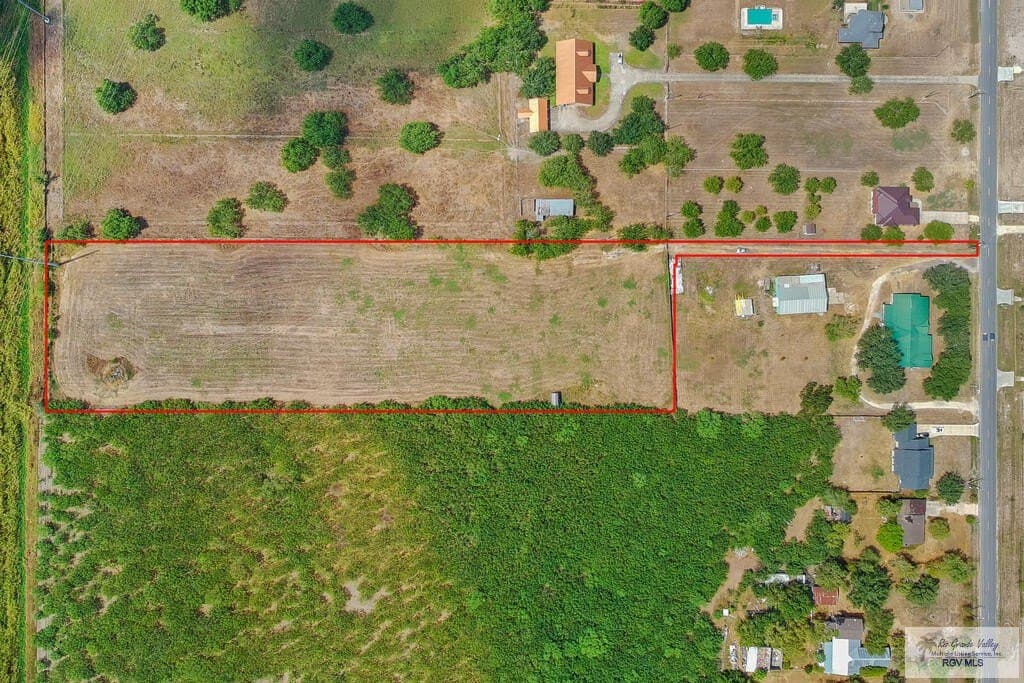 5 acres in CAMERON County