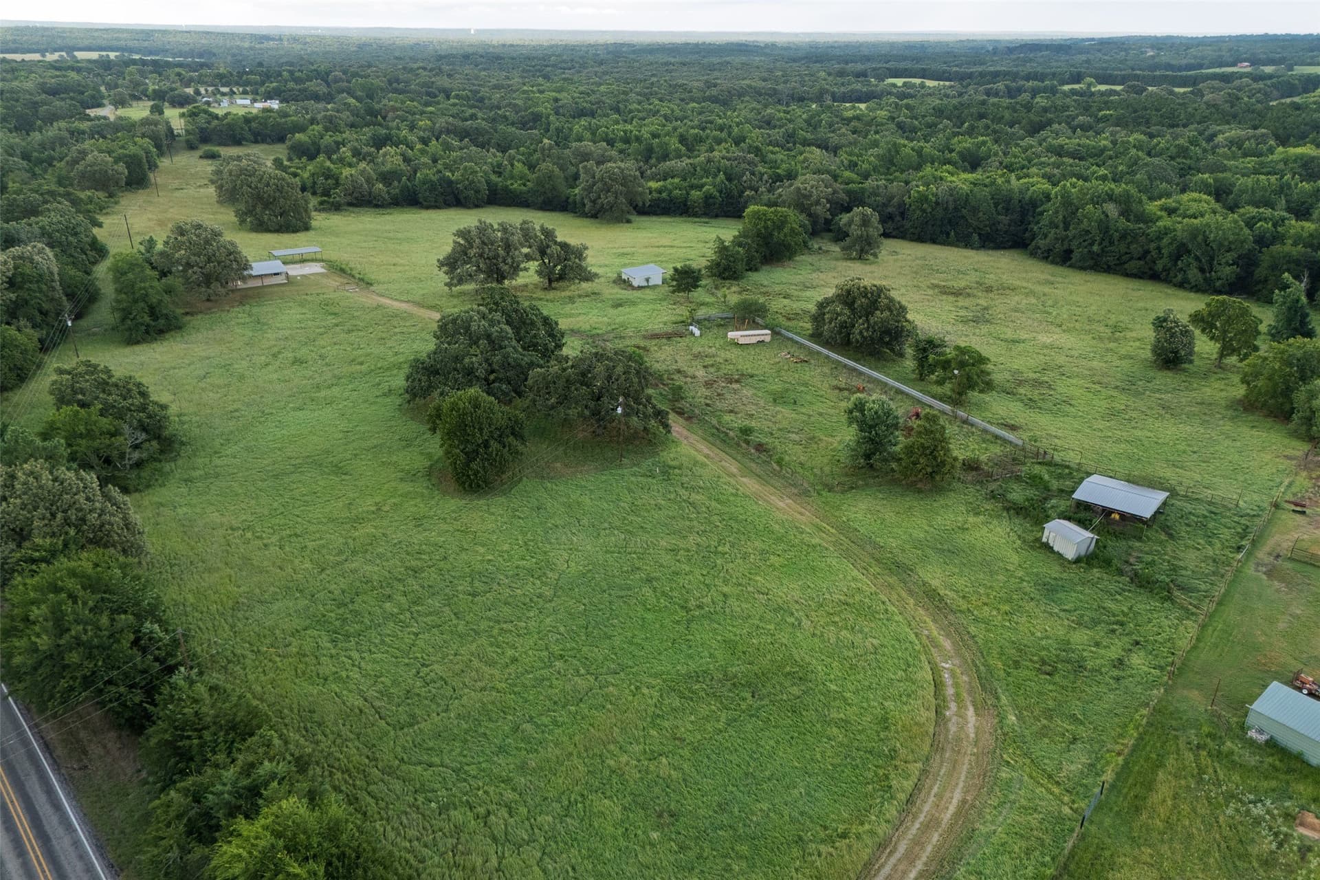40 acres in Smith County