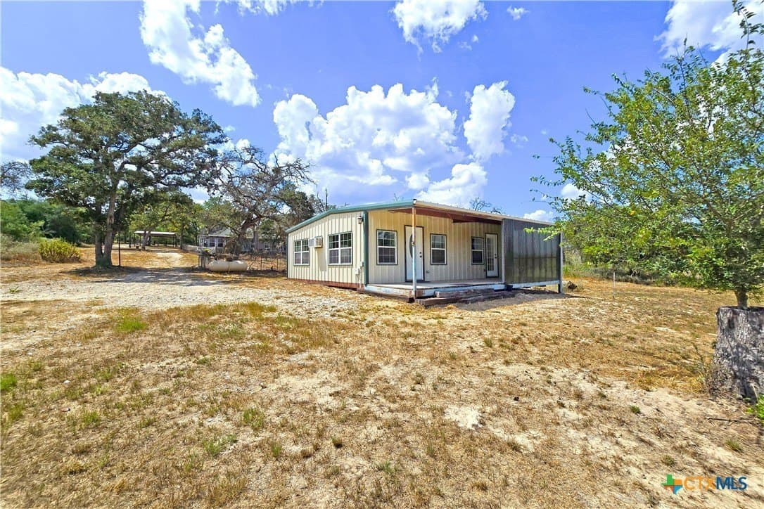 10.01 acres in Guadalupe County