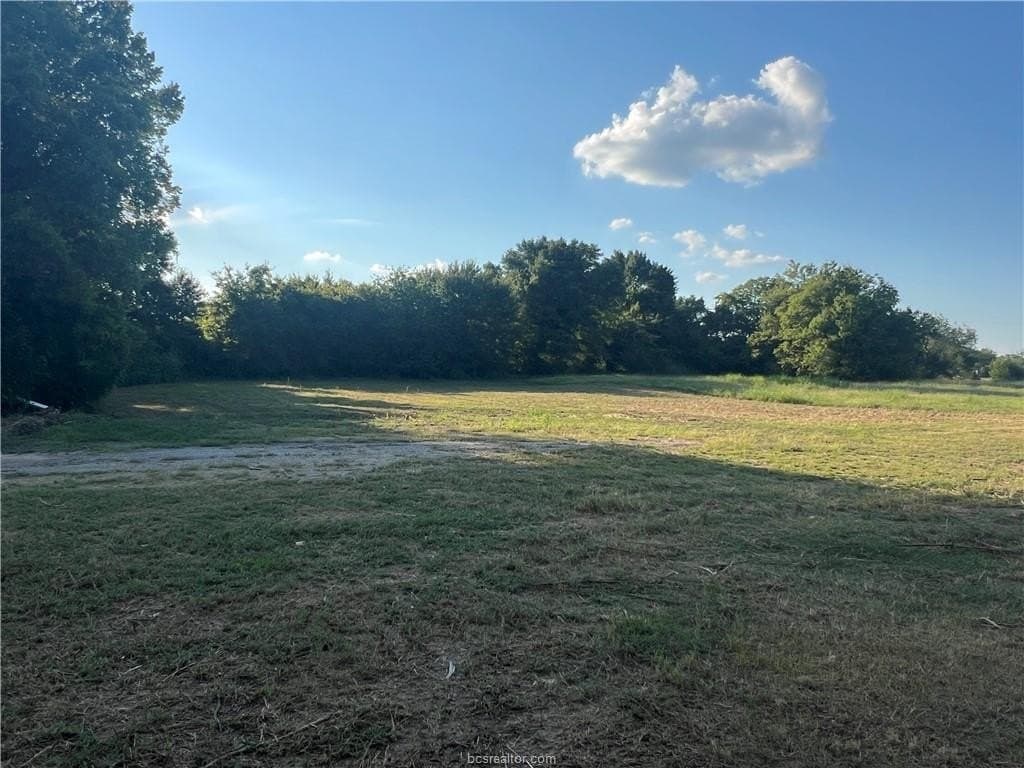 0.5 acres in Limestone County