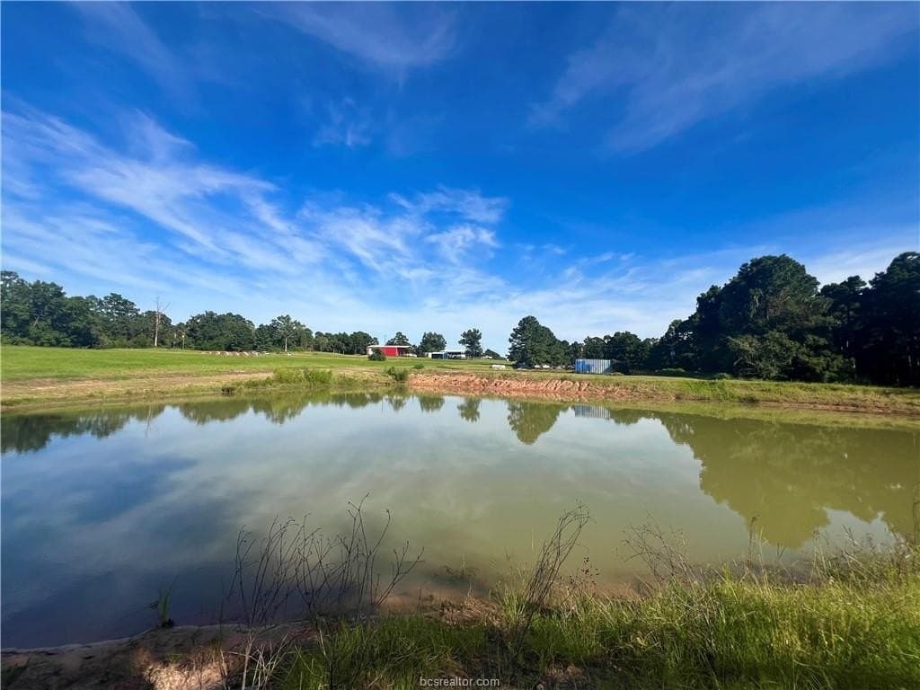 13.72 acres in Leon County
