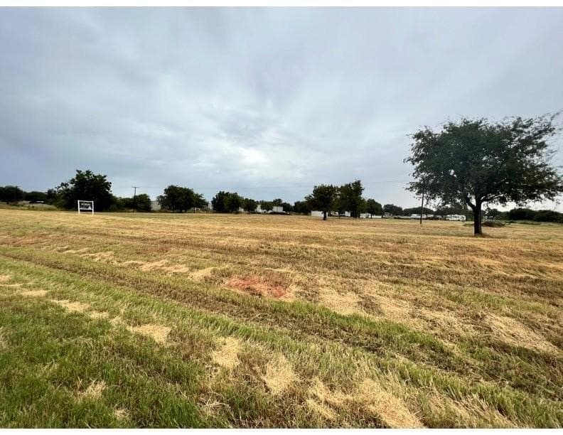 2.67 acres in Baylor County