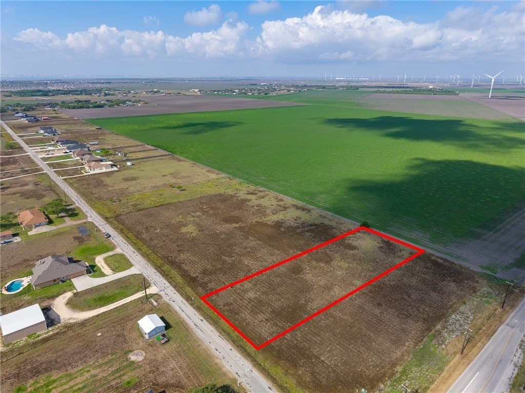 0.98 acres in San Patricio County
