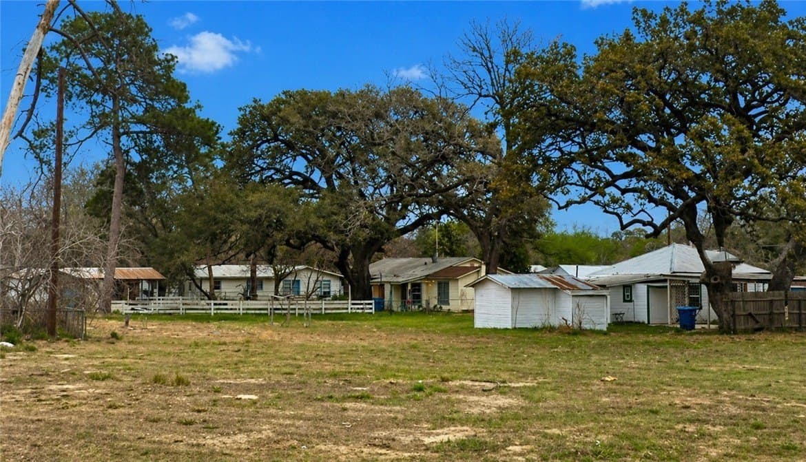 0.06 acres in Atascosa County