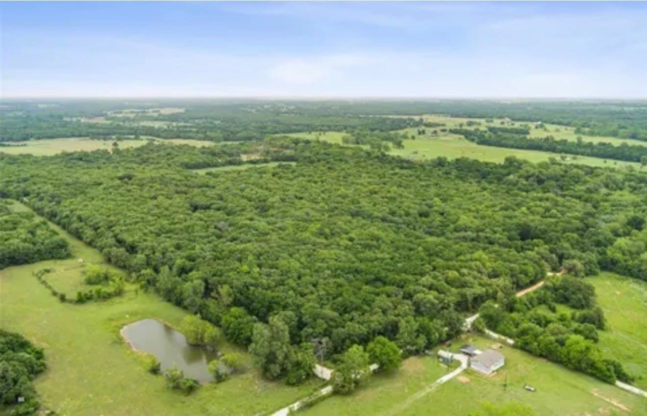 12 acres in Hill County
