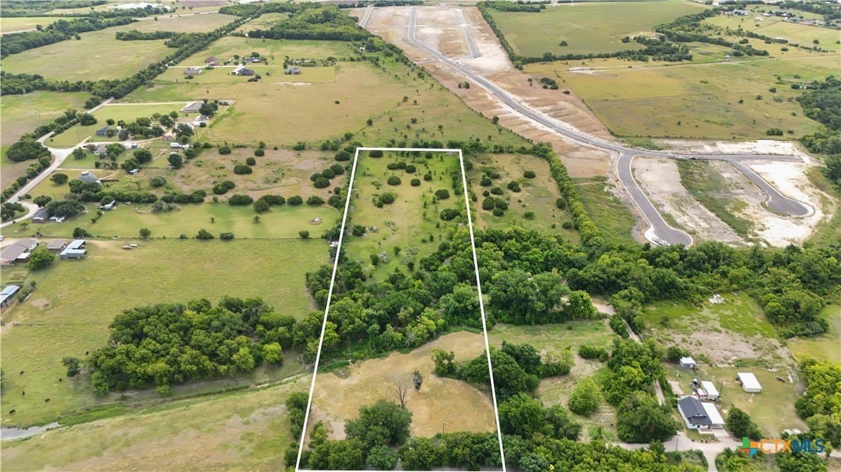 6.5 acres in Bell County