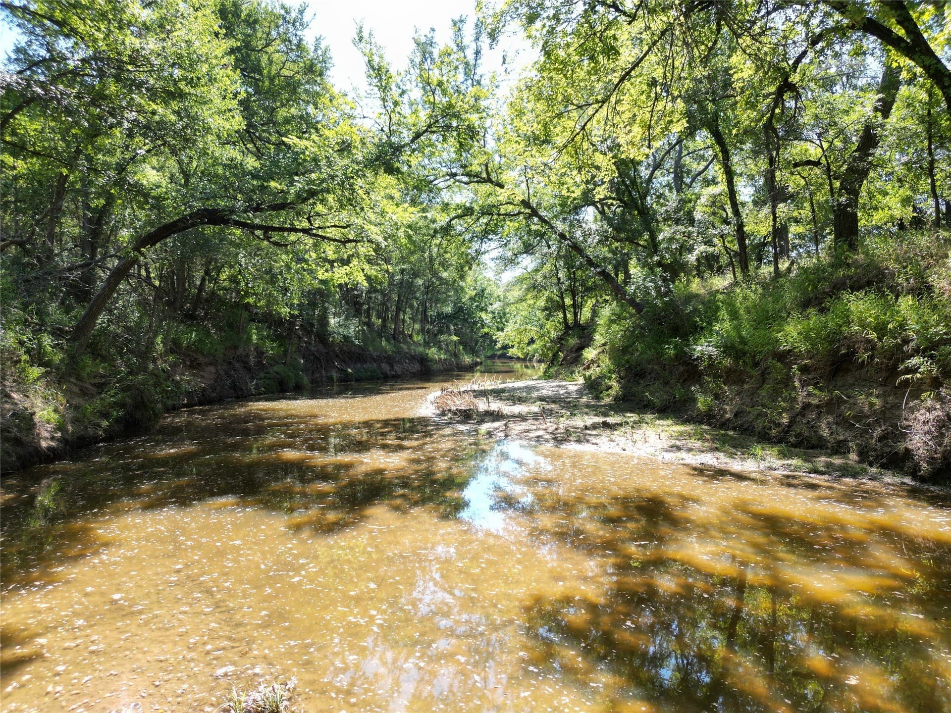 625 acres in Eastland County