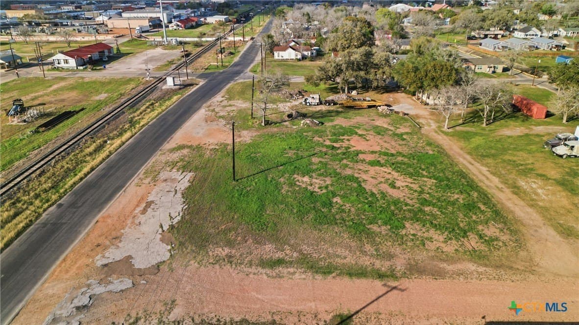 0.45 acres in DeWitt County