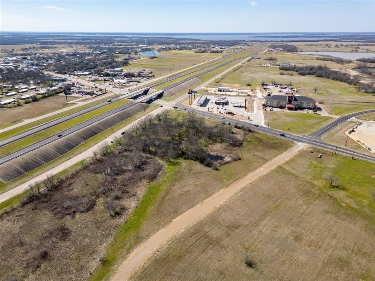 1.98 acres in Kaufman County