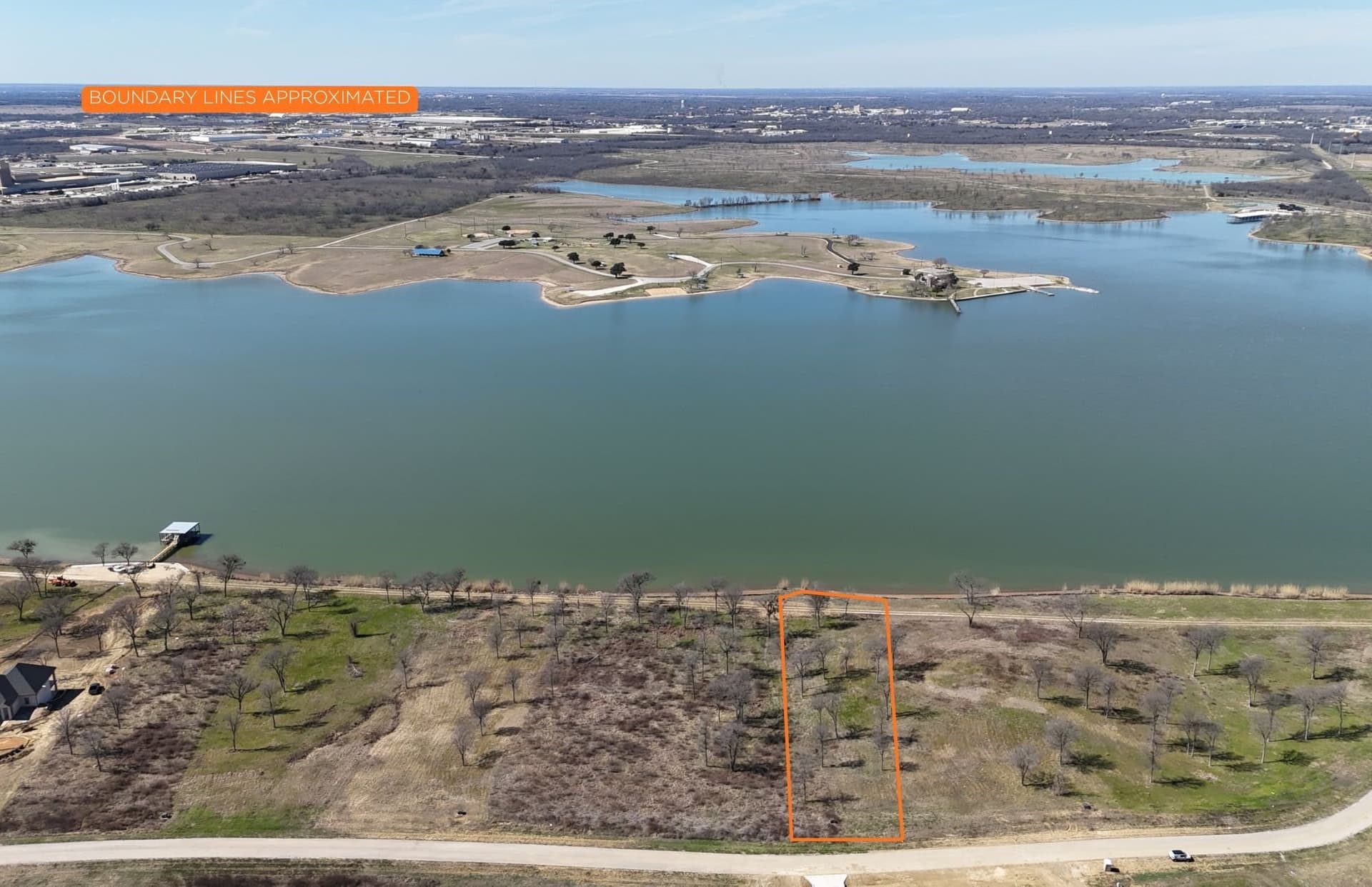 1.29 acres in Navarro County
