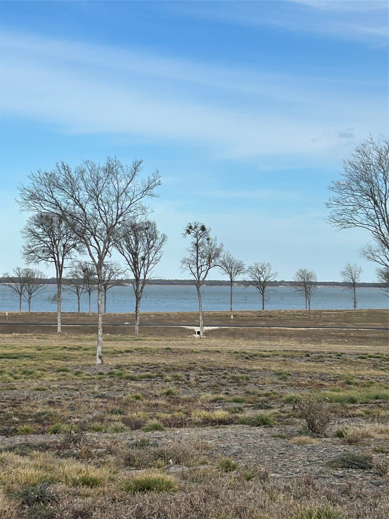 1.01 acres in Navarro County