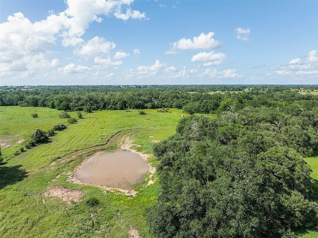 79 acres in Colorado County