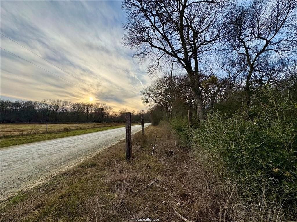 3.2 acres in Robertson County