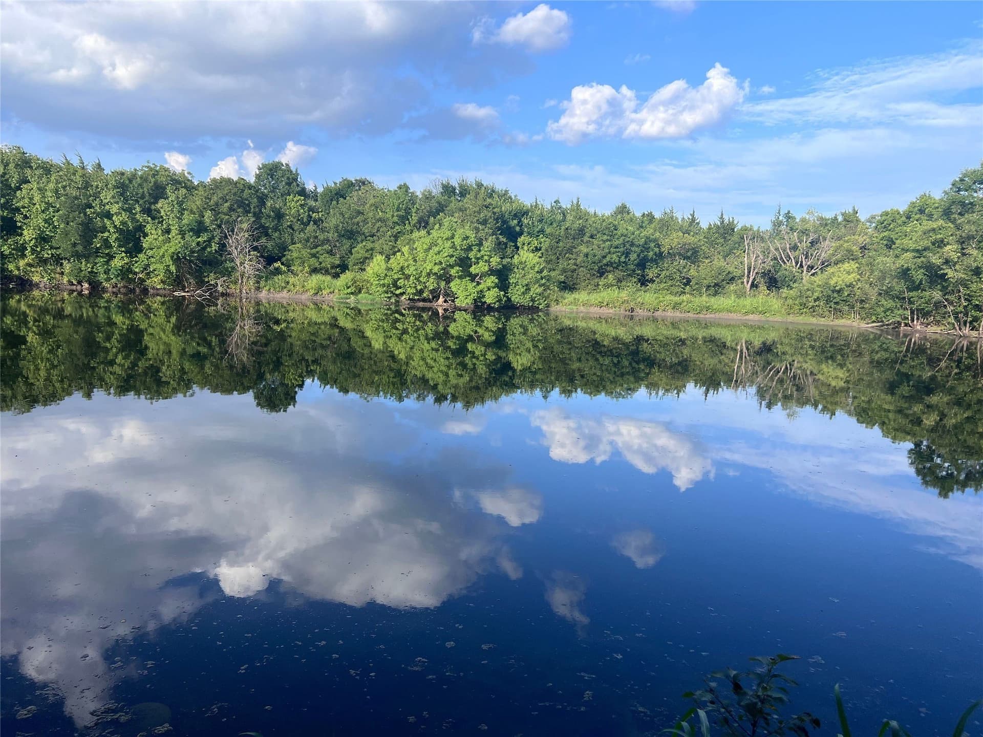 11.87 acres in Dallas County