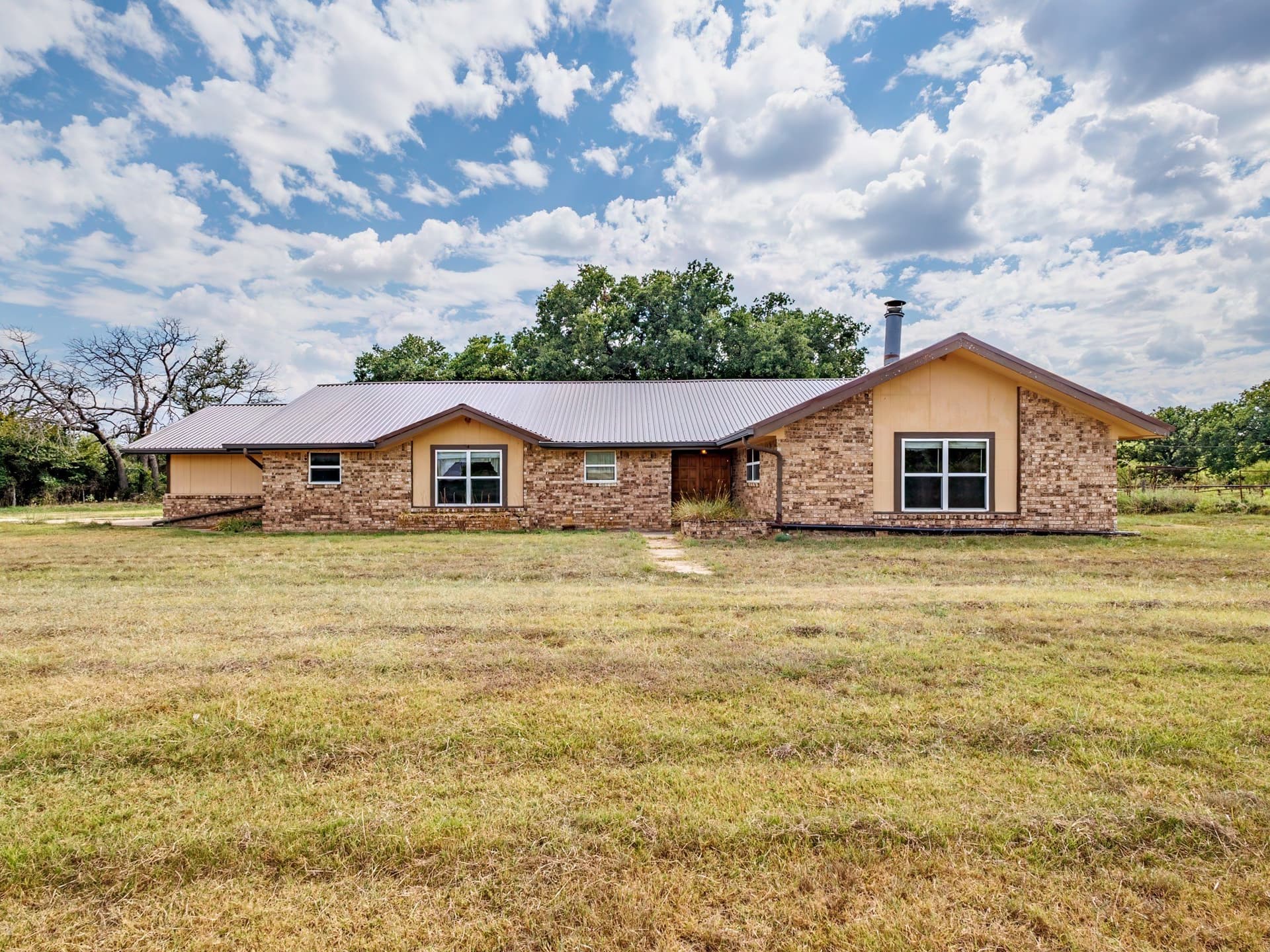 42.7 acres in Coleman County