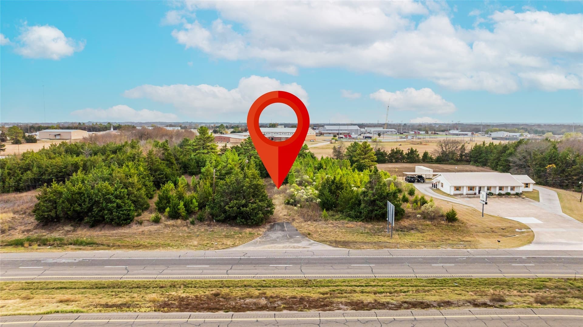 1.43 acres in Lamar County