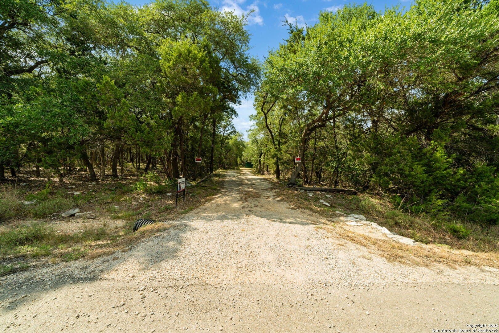 3.27 acres in Comal County