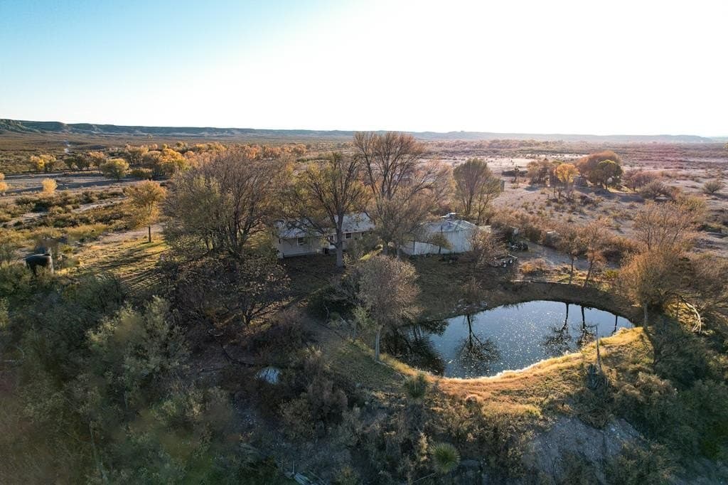 19.99 acres in Presidio County
