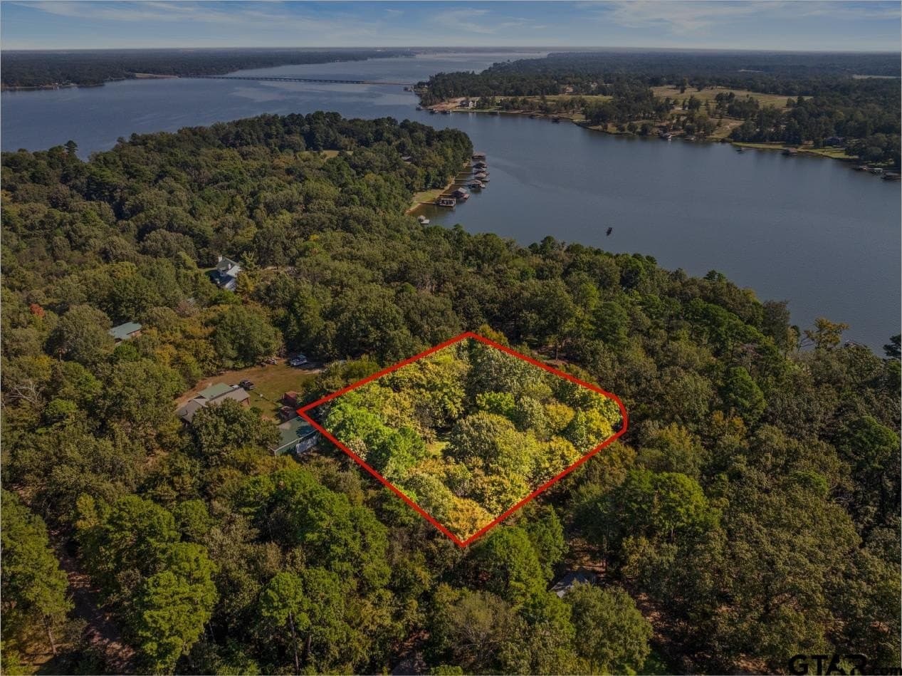 0.96 acres in Camp County