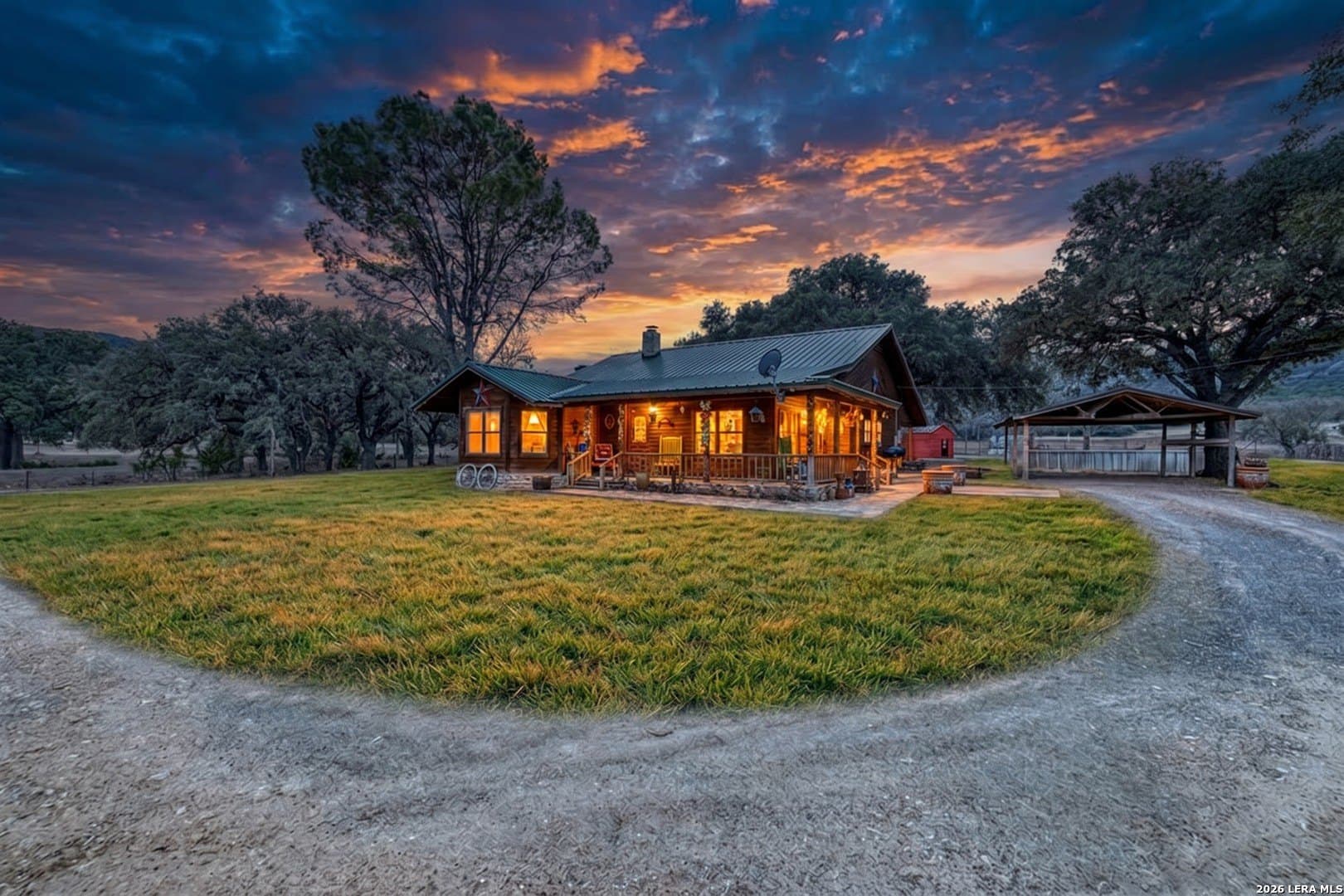 31 acres in Real County