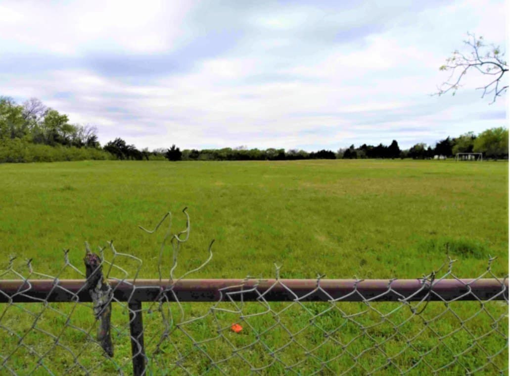 9.62 acres in Dallas County
