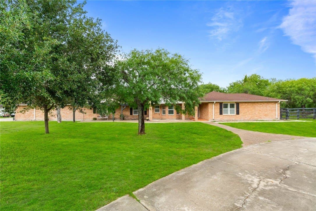 84,419 acres in San Patricio County