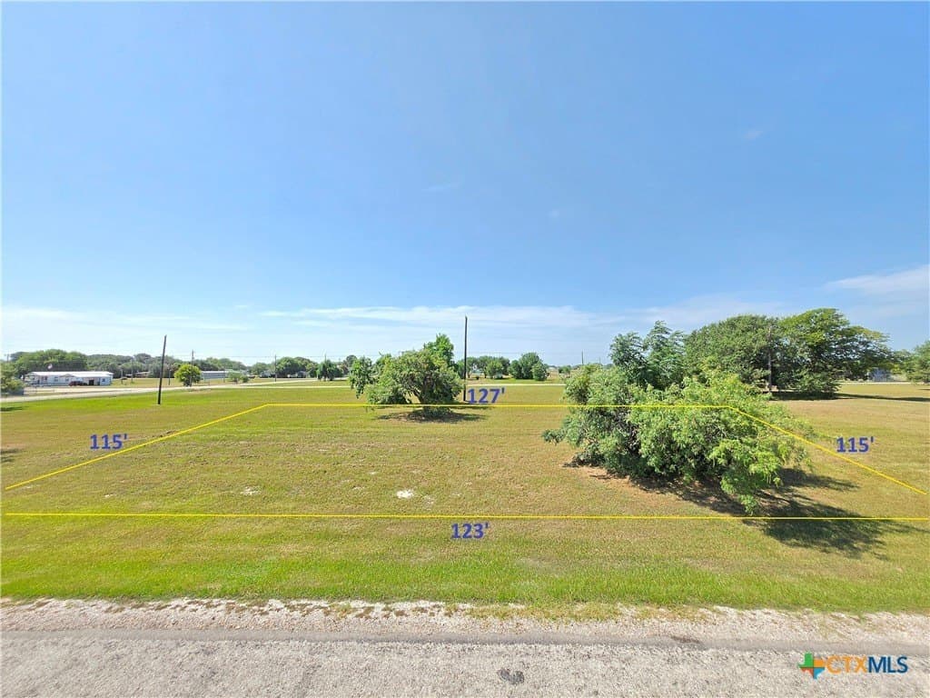 0.32 acres in Jackson County