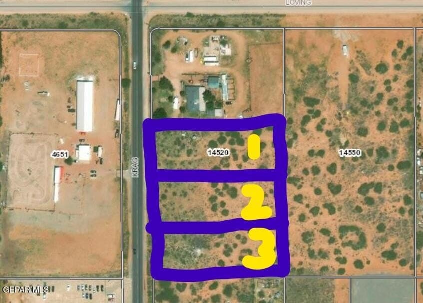 1 acres in El Paso County