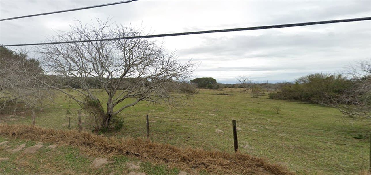0.76 acres in Nueces County