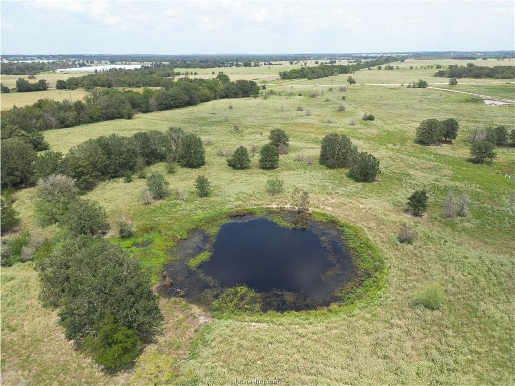 26.97 acres in Leon County