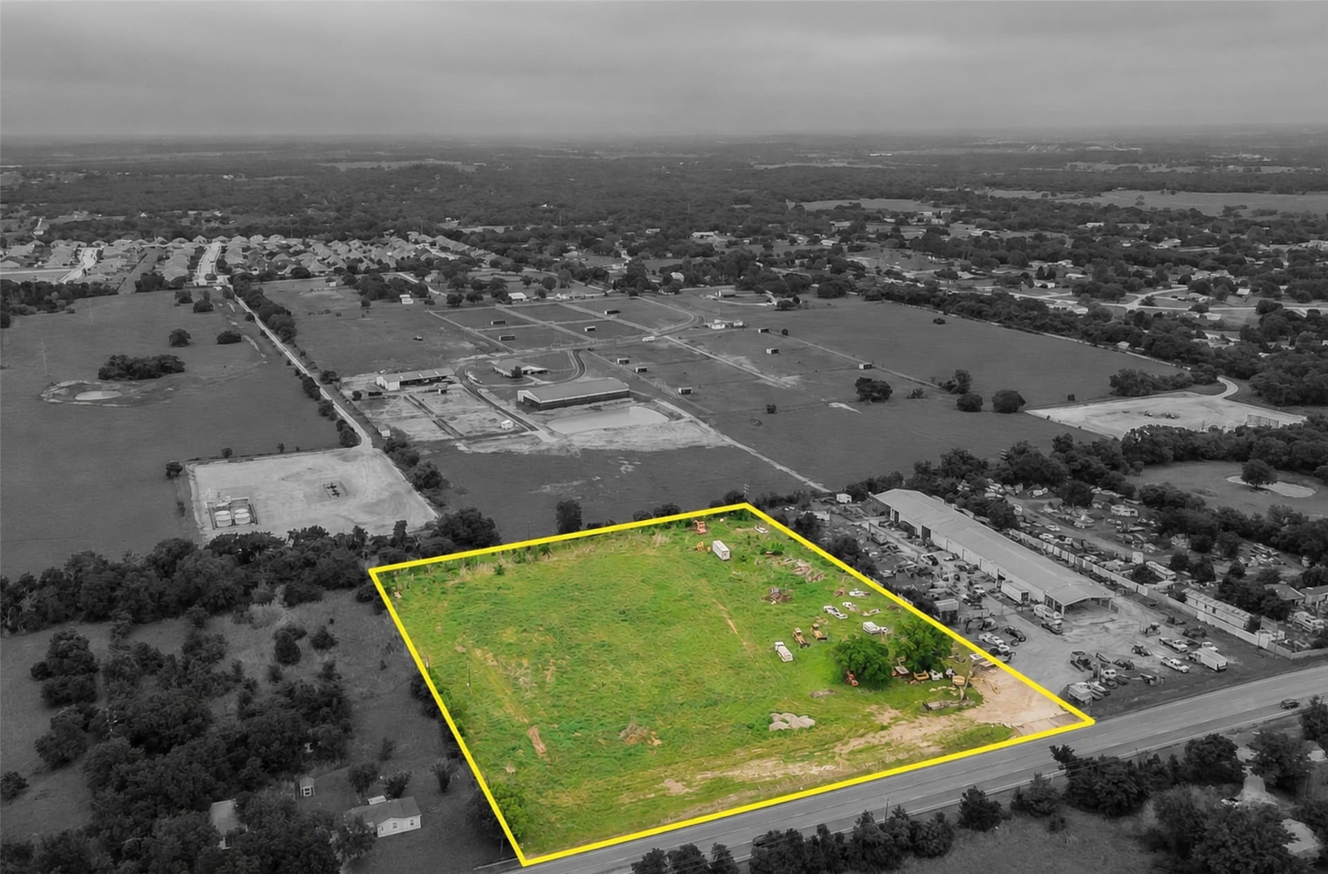 4.87 acres in Johnson County