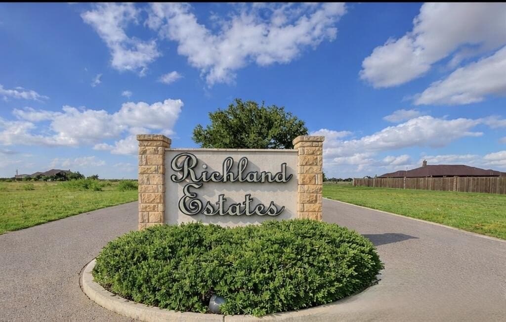 1.05 acres in Hockley County