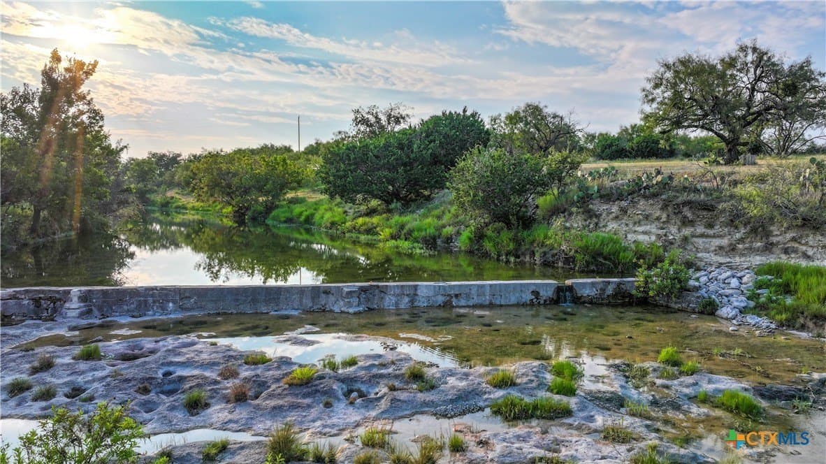45.1 acres in Lampasas County