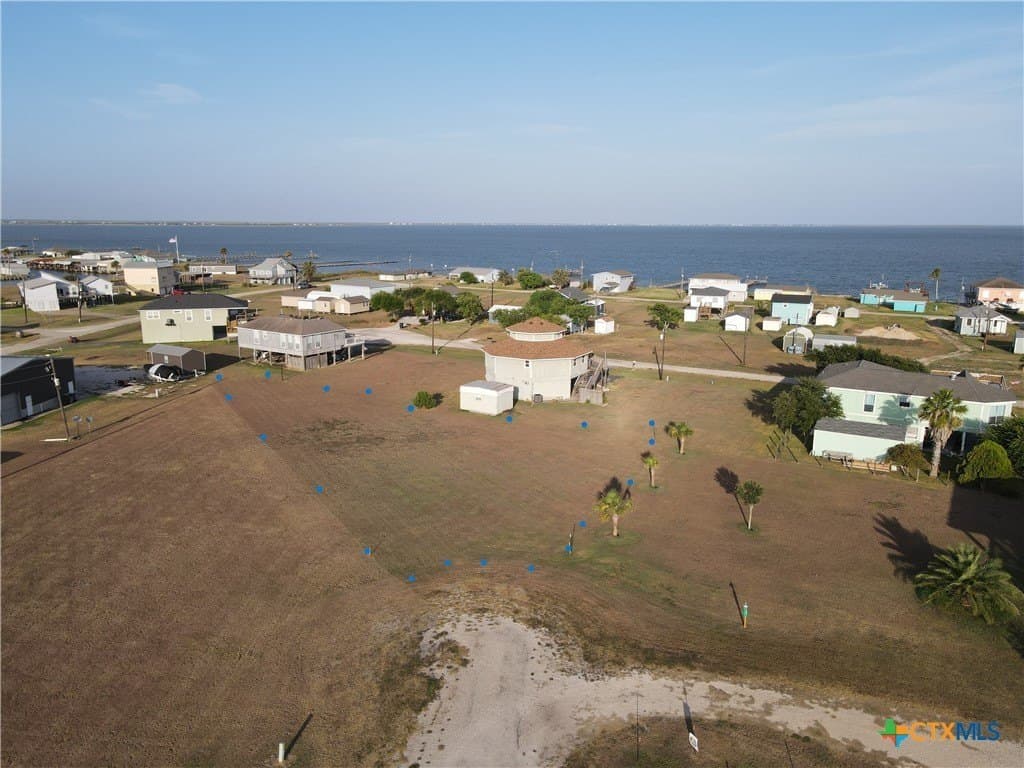 0.47 acres in Calhoun County