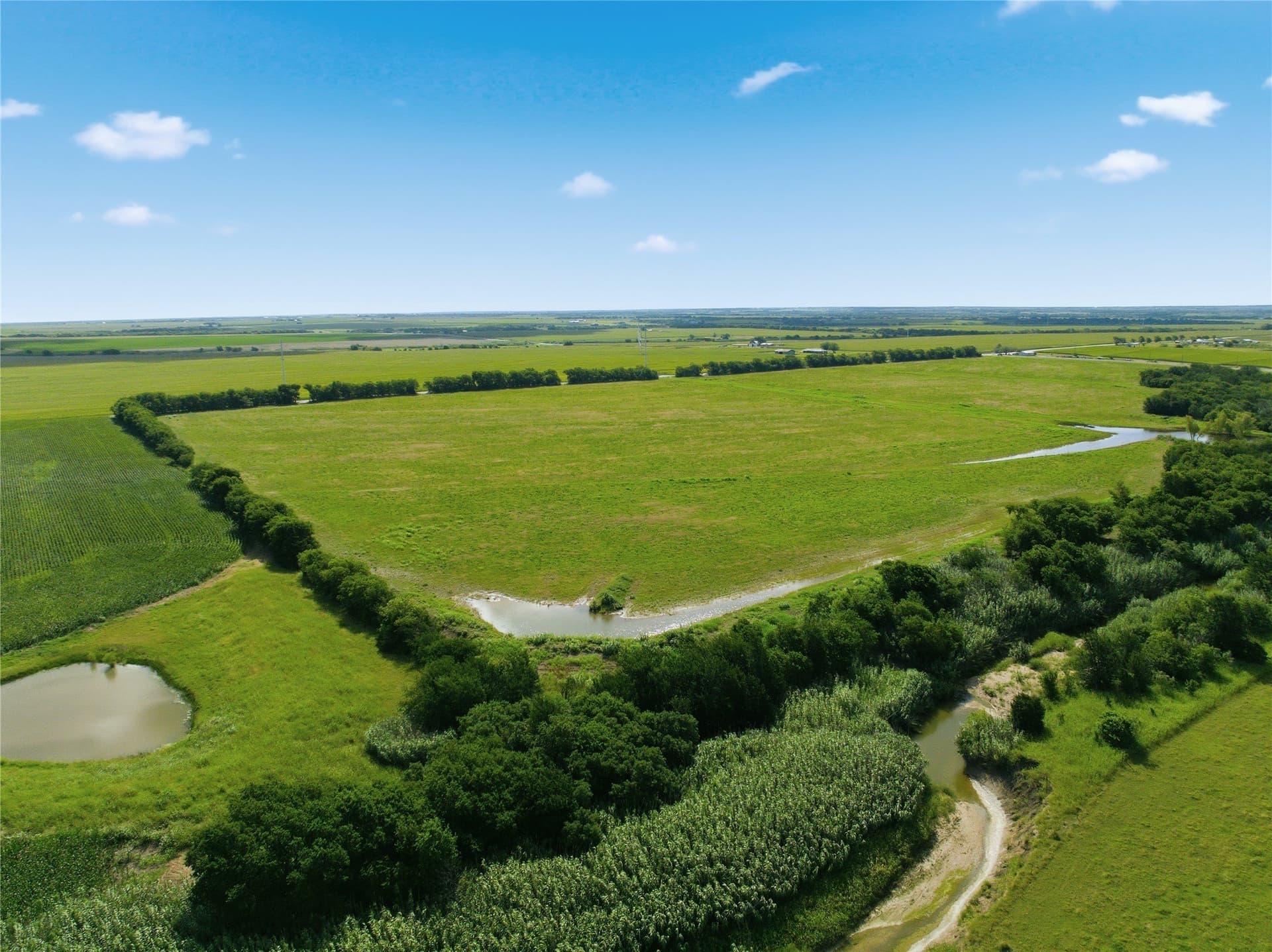 10 acres in Hill County
